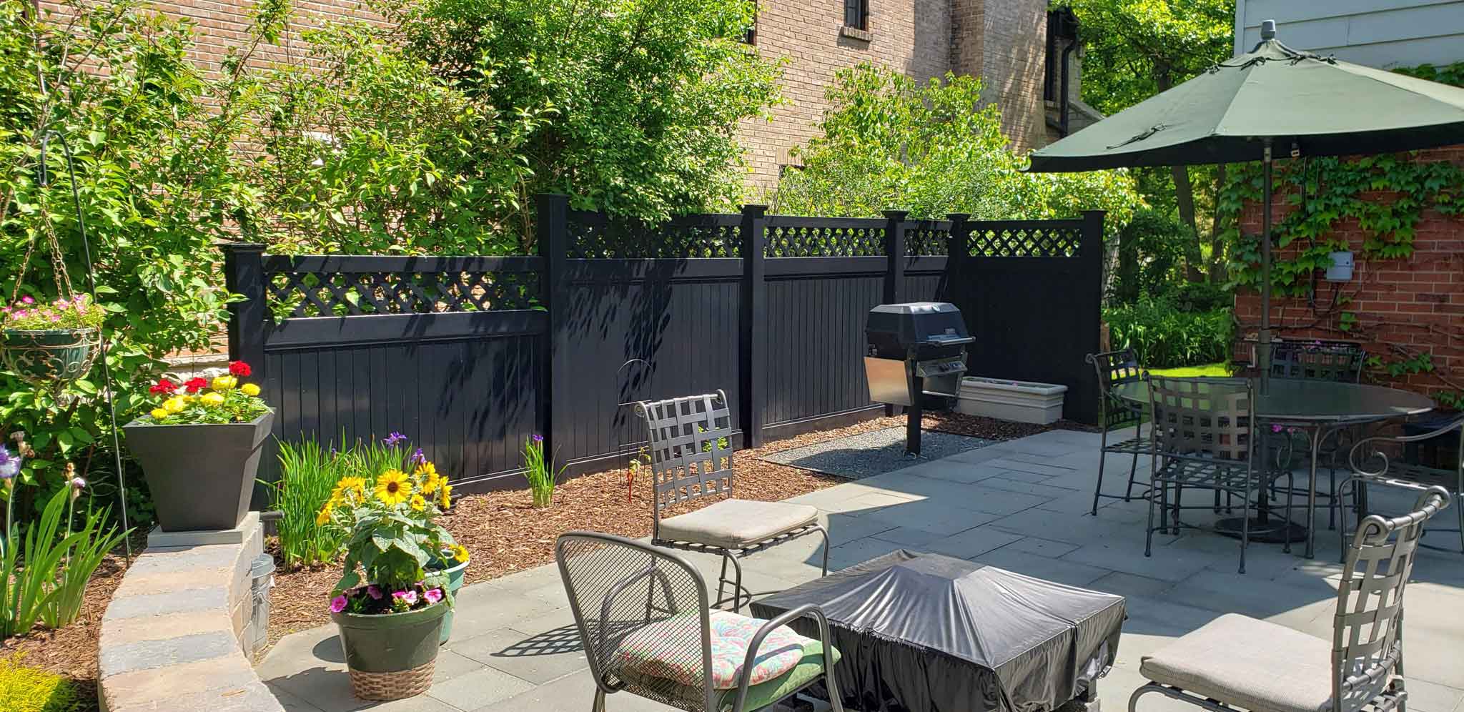 Privacy black vinyl fence